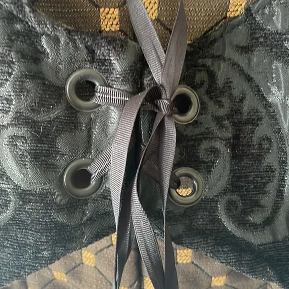 Damsel in this dress, Marie cropped bodice - Picture 5 of 8